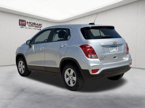 Used 2018 Chevrolet Trax LS AWD/4WD image 7