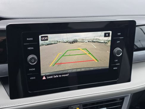 New 2026 Volkswagen Taos SEL AWD/4WD image 23
