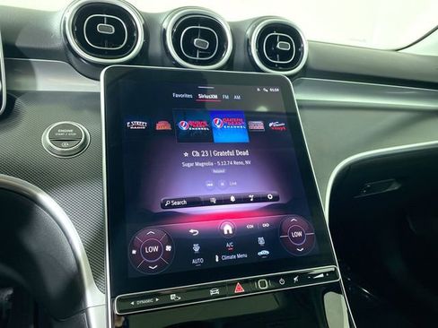 Used 2025 Mercedes-Benz C 300 Sedan image 6