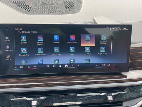 Used 2026 BMW X5 xDrive50e w/ M Sport Package AWD/4WD image 13