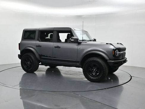 Certified 2023 Ford Bronco Wildtrak AWD/4WD image 3