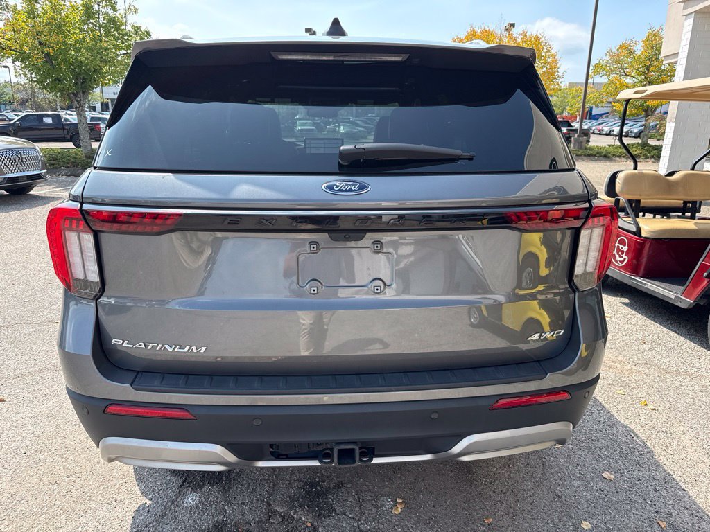 Used 2025 Ford Explorer Platinum w/ LUX Leather Package AWD/4WD image 12