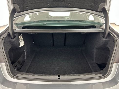 Used 2025 BMW 330i xDrive Sedan image 36