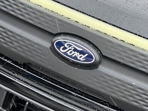 New 2025 Ford F150 Lightning XLT image 3