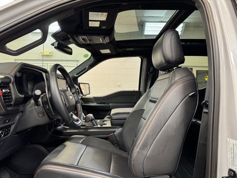 Used 2025 Ford F150 Raptor AWD/4WD image 16