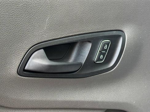 Used 2023 Ford E-Transit Low Roof image 22