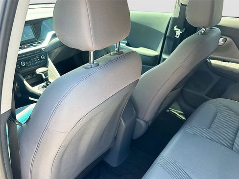 Used 2022 Kia Niro LX FWD image 23