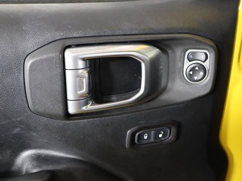 Used 2019 Jeep Wrangler Unlimited Rubicon AWD/4WD image 20