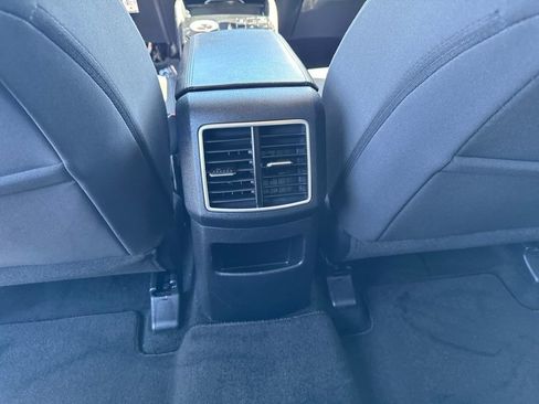 Used 2023 Kia Sportage LX AWD/4WD image 31