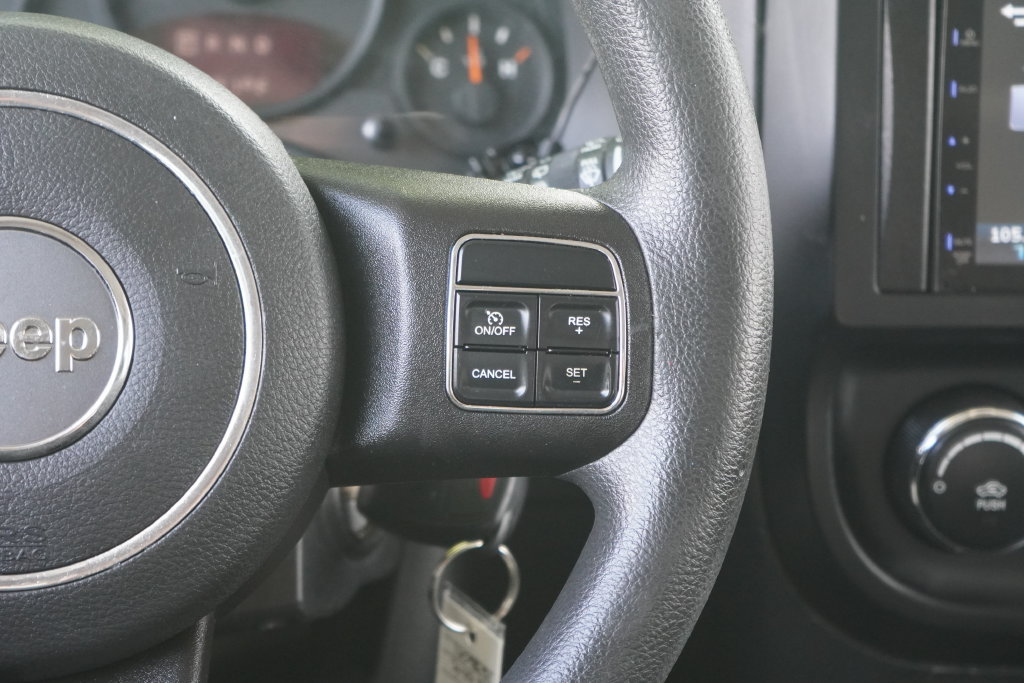 Used 2015 Jeep Patriot Sport w/ Power Value Group FWD image 12