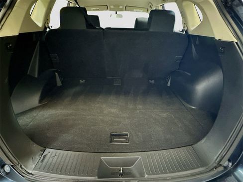 Used 2015 Nissan Rogue S w/ Convenience Package image 25