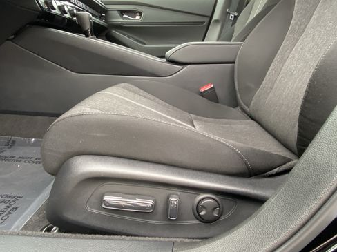 Certified 2025 Honda Accord Sport image 15