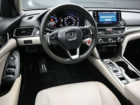 Used 2021 Honda Accord Hybrid image 18
