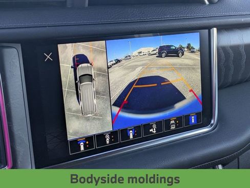 Used 2024 GMC Yukon XL Denali image 26