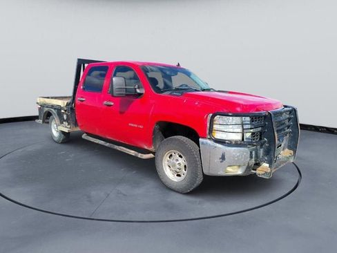 Used 2010 Chevrolet Silverado 2500 LT w/ Interior Plus Package AWD/4WD image 3