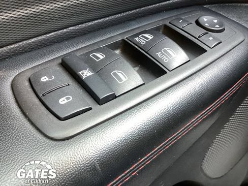 Used 2025 Dodge Durango GT AWD/4WD image 35