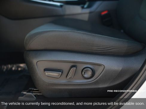 Used 2023 Toyota RAV4 XLE image 19