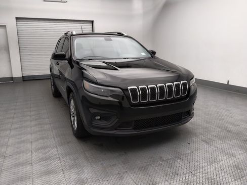 Used 2019 Jeep Cherokee Latitude Plus FWD image 14