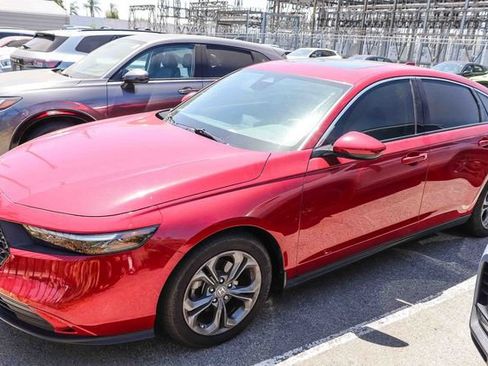 Used 2024 Honda Accord EX image 4