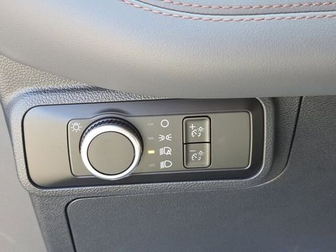 New 2026 Ford Explorer Active image 28