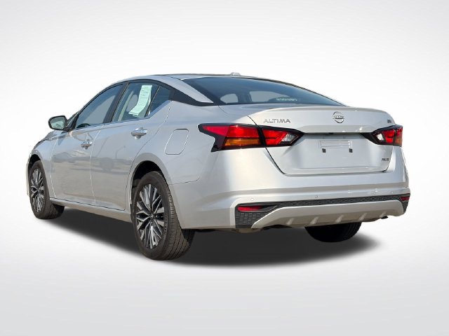 Used 2024 Nissan Altima 2.5 SV AWD/4WD image 20