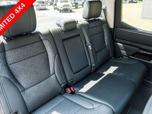 Used 2024 Toyota Tundra Limited AWD/4WD image 28