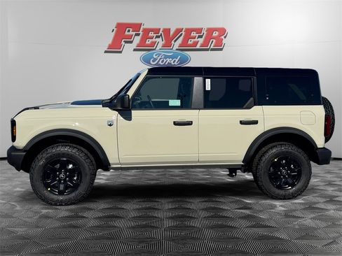 New 2025 Ford Bronco Big Bend image 2