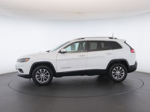 Used 2019 Jeep Cherokee Latitude Plus image 39