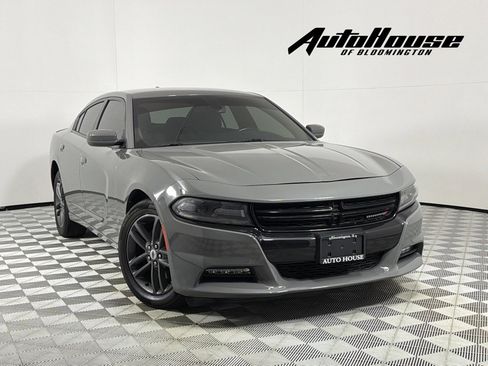 Used 2019 Dodge Charger SXT AWD/4WD image 1