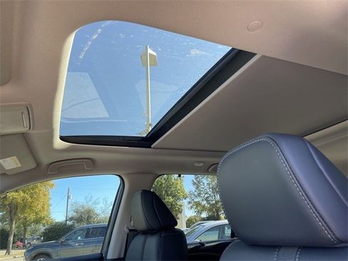 New 2025 Honda Pilot Touring image 23