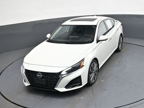 Used 2023 Nissan Altima 2.5 SL image 35