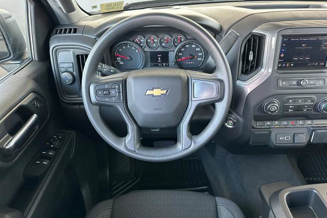 New 2026 Chevrolet Silverado 1500 Custom w/ LPO, Dark Essentials Package RWD image 16