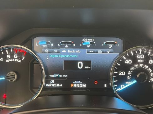 Certified 2020 Ford F150 Platinum w/ Equipment Group 701A Luxury image 15