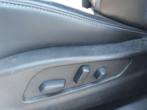 Used 2023 Cadillac XT4 Premium Luxury w/ Sun And Sound Package image 18