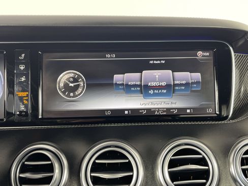 Used 2015 Mercedes-Benz S 63 AMG 4MATIC Coupe image 27