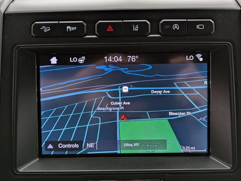 Used 2019 Ford Expedition Limited w/ Equipment Group 303A AWD/4WD image 15
