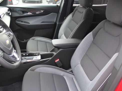 New 2026 Chevrolet TrailBlazer LT w/ Convenience Package image 9