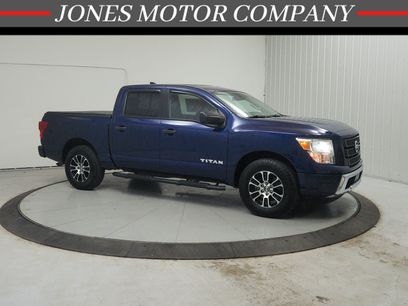 Used 2022 Nissan Titan SV