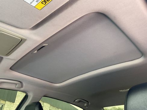 Used 2016 Honda Accord Touring image 29