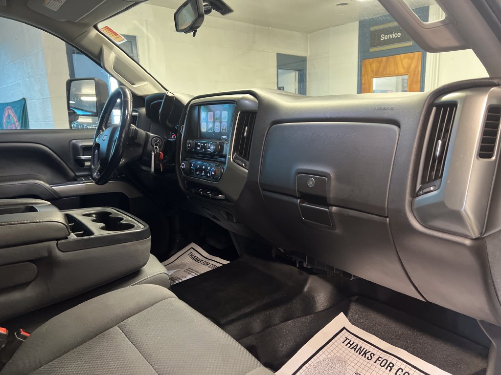 Used 2019 Chevrolet Silverado 2500 LT AWD/4WD image 44
