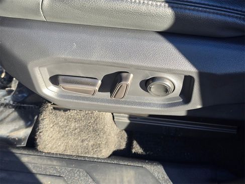 Used 2023 Toyota Tundra Limited image 59