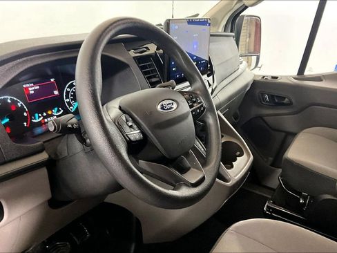 Used 2024 Ford Transit 350 XLT RWD image 10