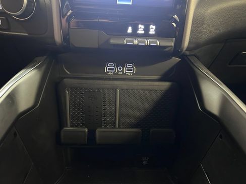 Used 2026 RAM 1500 Big Horn AWD/4WD image 18