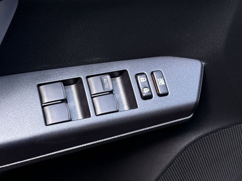 Used 2017 Toyota RAV4 XLE w/ Premium Special Value Package image 14