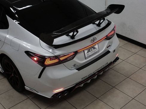 Used 2019 Toyota Camry XSE w/ Driver Assist Package FWD image 39