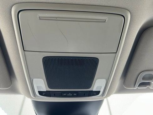 Used 2024 Honda Pilot EX-L image 25