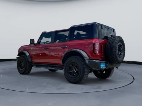 Used 2025 Ford Bronco Badlands AWD/4WD image 3