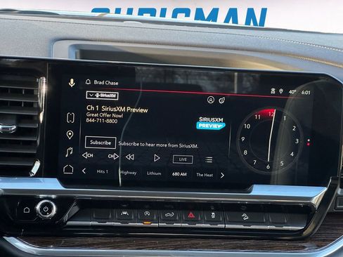 Used 2025 GMC Sierra 1500 Elevation image 14