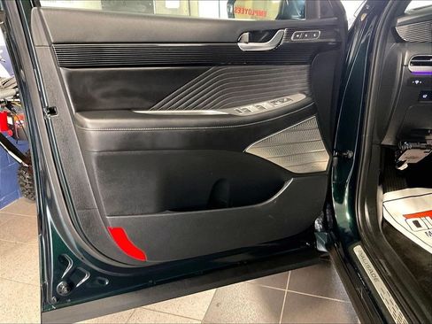 Used 2025 Hyundai Palisade Calligraphy AWD/4WD image 8