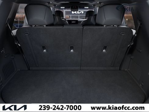 New 2027 Kia Telluride SX w/ Towing Package FWD image 19